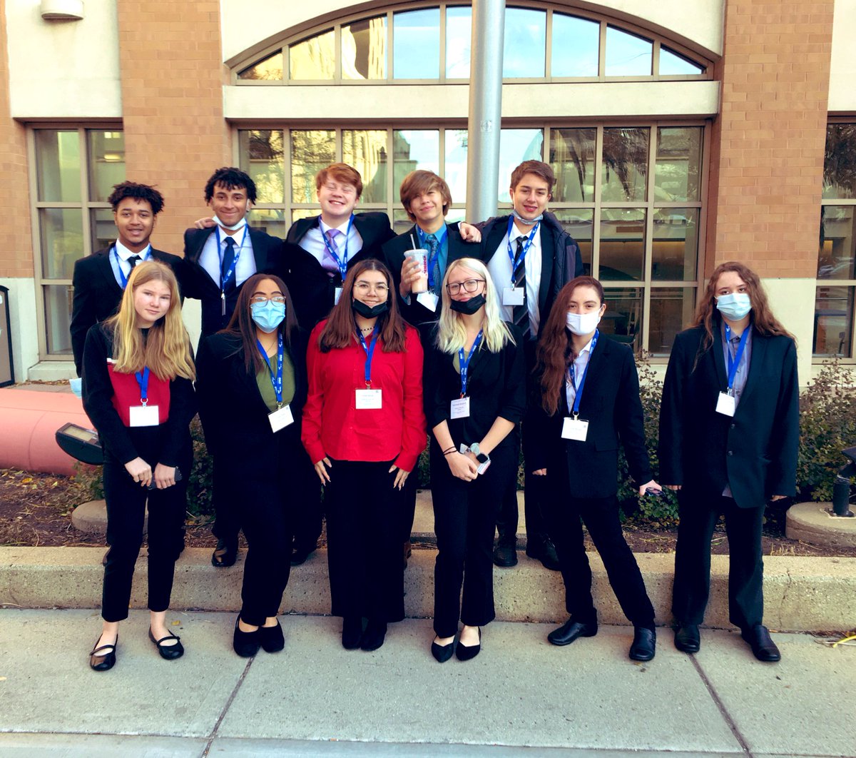 Good morning from Milwaukee! About to start our first day at NFLC. We clean up nice! 😎 <a href="/NebraskaFBLA/">Nebraska FBLA</a> <a href="/ChieftainNation/">Bellevue East</a>