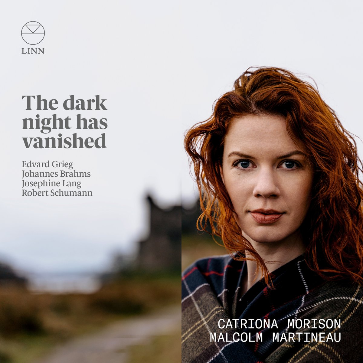 LinnRecords's tweet photo. "@CMorisonMezzo convinces, and one must honor her superlative musicianship and expert programming, especially of Josephine Lang’s sweet songs." Catriona's debut The dark night has vanished, feat. @pianomalk, receives an excellent review from Fanfare. https://t.co/R9Bzuy8H2D https://t.co/BcRxMXS8cr