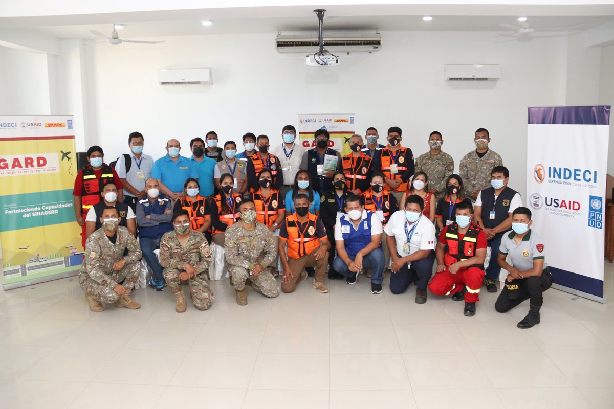 PNUDperu's tweet photo. Contar con aeropuertos preparados frente a emergencias y desastres permite una respuesta rápida y eficaz, enfocada en reducir pérdidas y salvar vidas
#PuertoMaldonado se suma al programa "Preparación de Aeropuertos ante Desastres" #GARD ✈️
#DPDHLGroup #GoHelp #WeDeliverdHelp https://t.co/XM4tce8sLg
