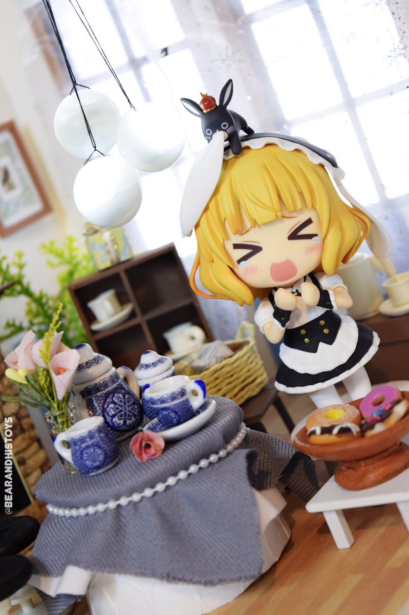 bearandhistoys's tweet photo. CARAMEL MACCHIATO
.
.
.
.
.
.
#Nendoroid #nendography #toyphotography #istheorderarabbit #gochiusa #syaro #macchiato #cafe #coffee #coffeehouse #CoffeeLover @gsc_goodsmile @GoodSmile_US #diorama
https://t.co/BmLHAGGGw4 https://t.co/DWQTudBOBL
