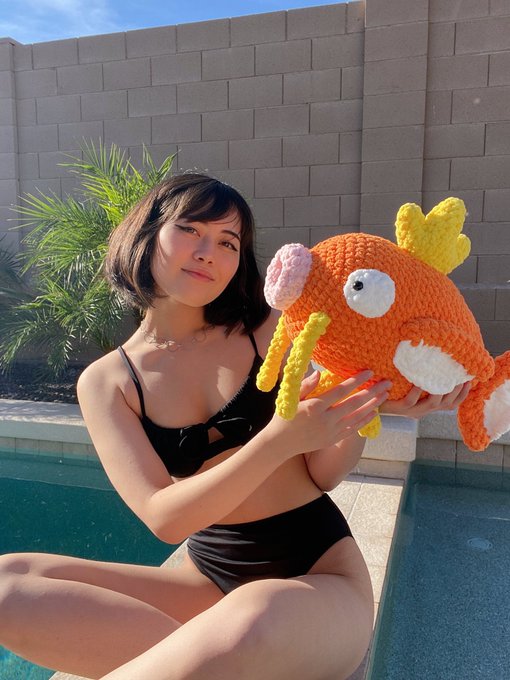 Watch erika 🐜's leaked NSFW photo on TwXstars