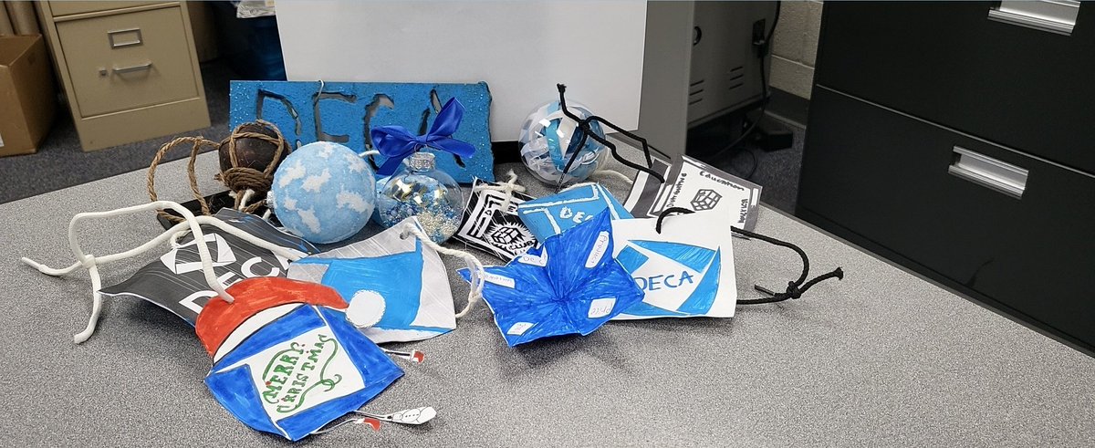 MrJJMartinCSCC's tweet photo. Best of the rest for the first two classes of #DECAration challenge.  Look for addition posts of each @TriadDECA class period winner as they compete head to head on social media for additional prizes. https://t.co/LUQ1CMTsPu