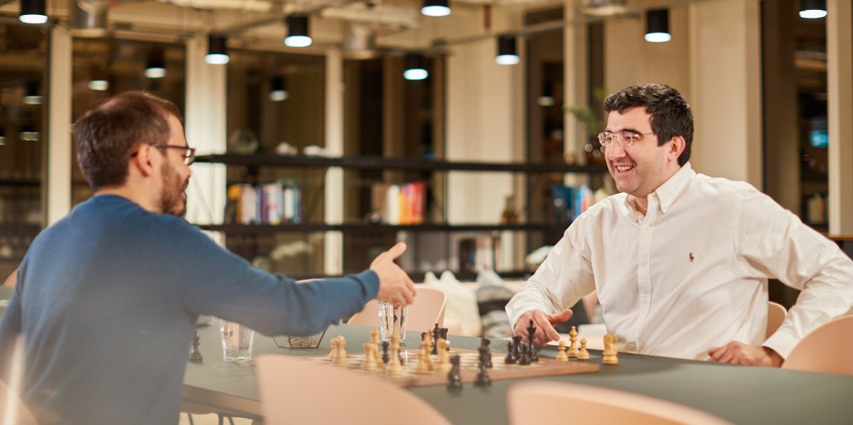 AlphaZero: DeepMind's New Chess AI