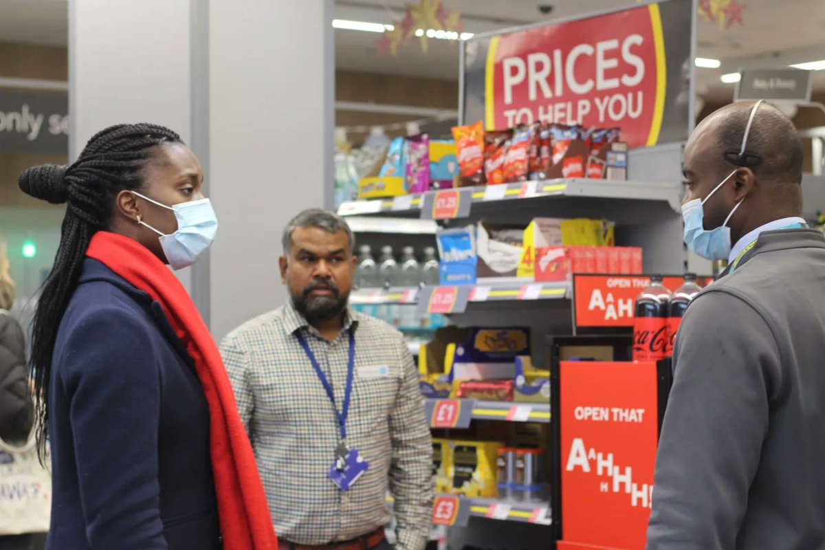 CoopParty's tweet photo. Shopworkers have been on the frontline as key workers since the start of the pandemic – but far too many experience abuse, threats or even violence. 

This morning, our MP @FloEshalomi spoke to staff at her local @CoopUK store about their experiences whilst at work. #Respect21 https://t.co/HLBHQupa63