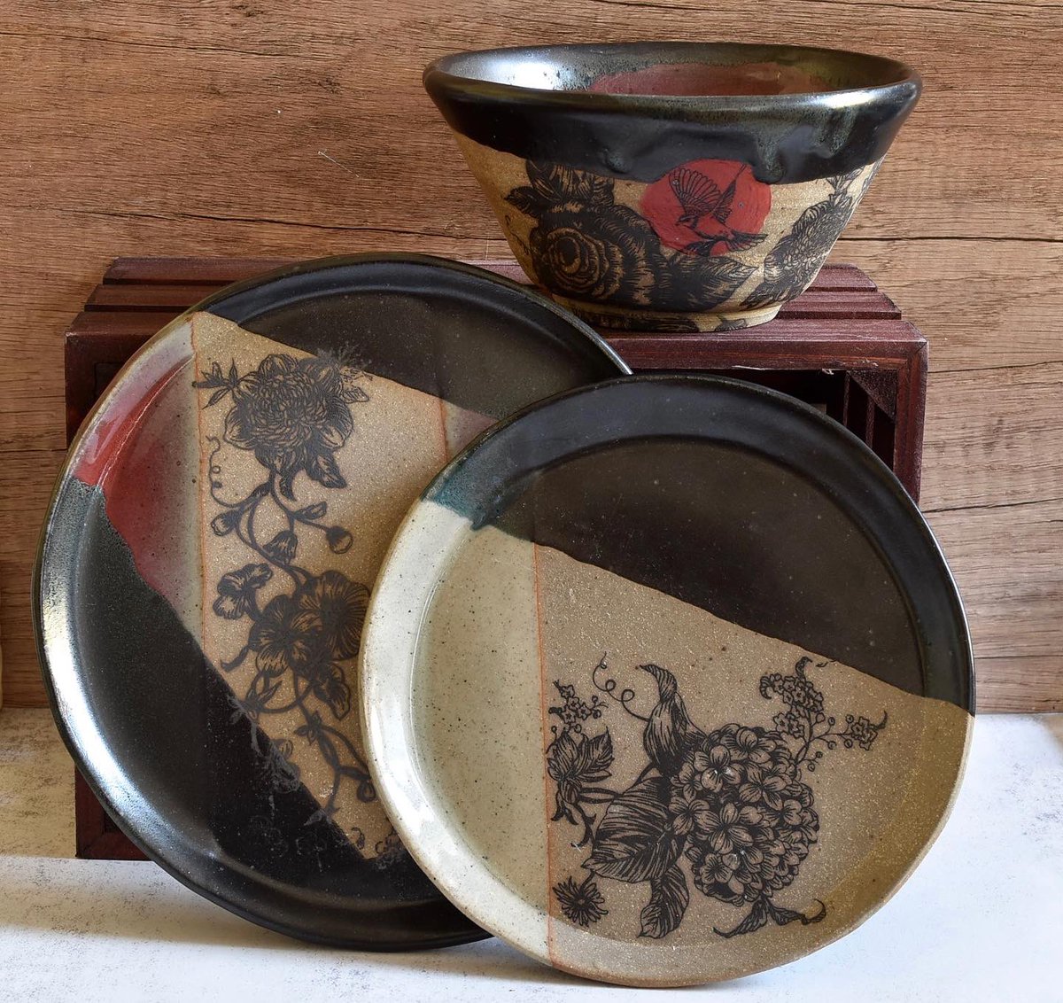 thebrokenplate's tweet image. Excited to announce that, starting next week, my work will be available at The Museum of the Shenandoah Valley @visitmsv! Jewelry and pottery! So proud to be included! #themsv #museumshop #shoplocal #smallbusiness #smallbusinesssaturday