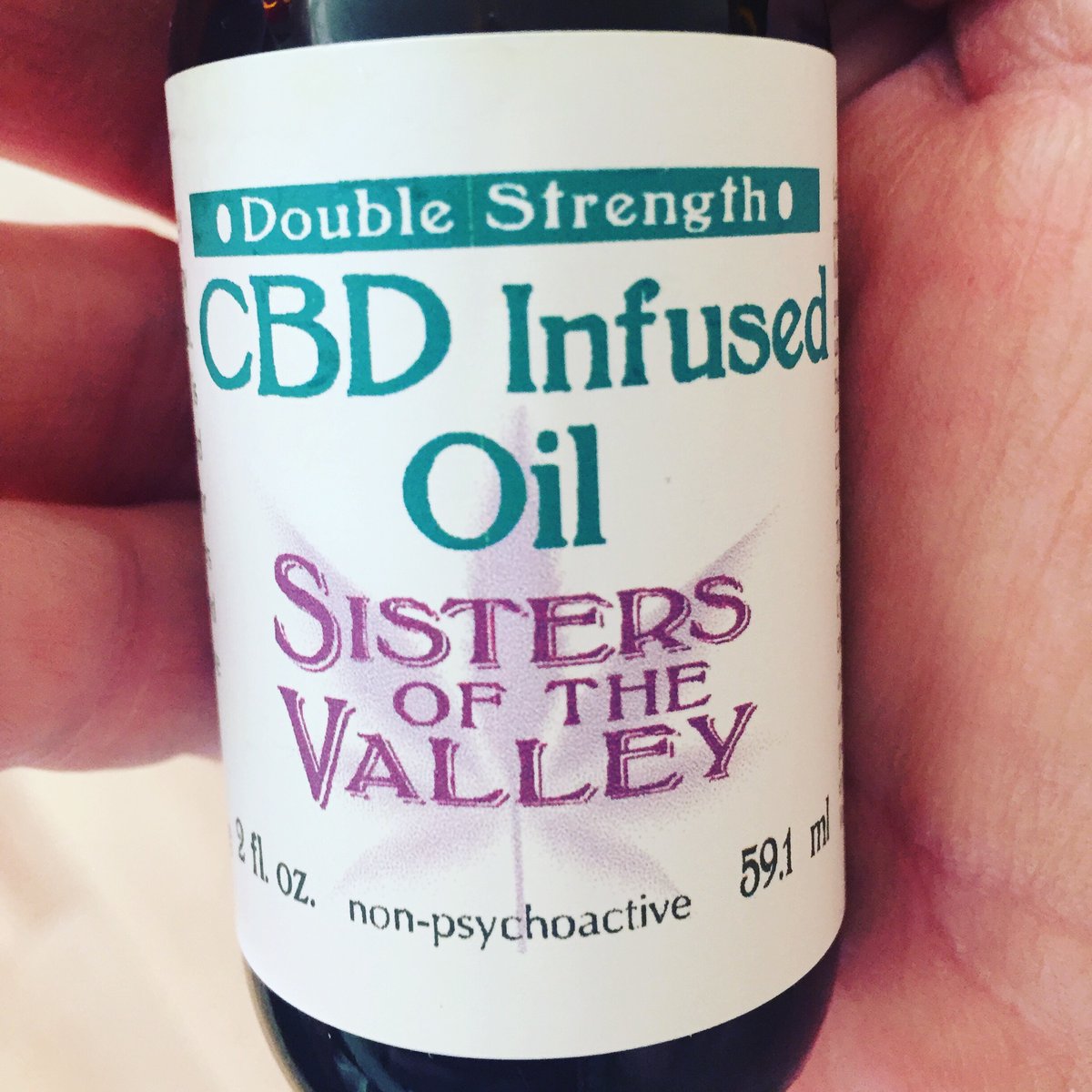 Bromattcbd's tweet photo. For #wellbeing reach for #sistersofthevalley #cbdproducts buy online https://t.co/iyjRpVwkgY 

#CBD #wellness #painrelief #Healing #healthylifestyle #selfcare #holistichealth #organic #anxiety #arthritis #London #Manchester #Leeds #Brighton #Bournemouth https://t.co/oOLzzHacva