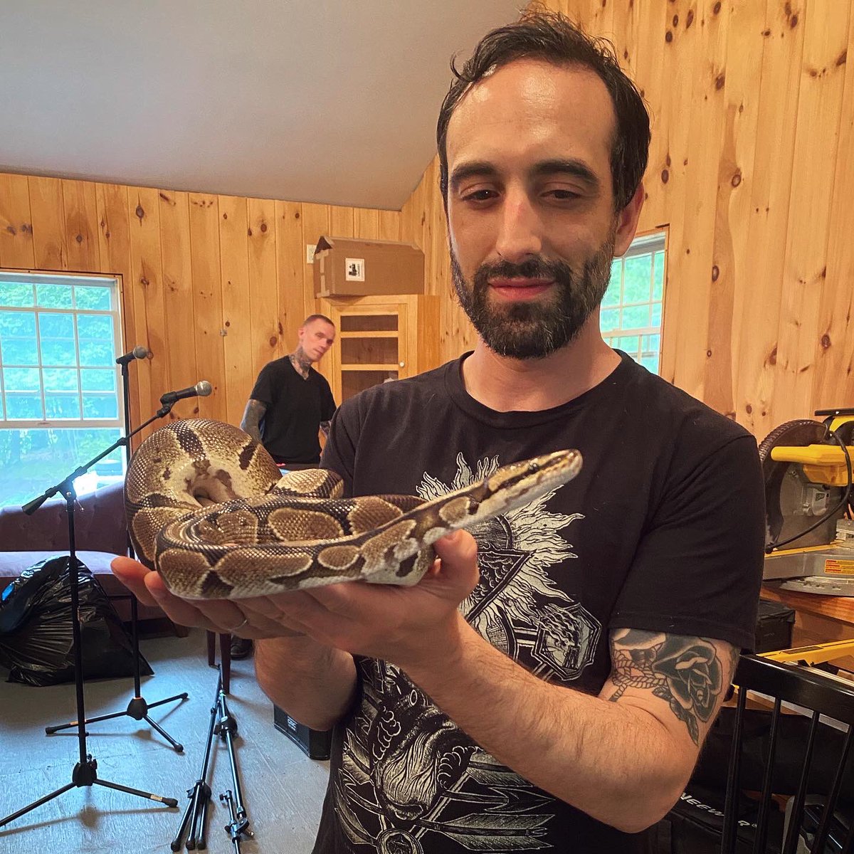 StephenBrodsky's tweet photo. Bloodmoon comes out, then a Blood Moon appears. Huge love to my friends @Convergecult @CCHELSEAWWOLFE @BC___________ and this amazing team: @epitaphrecords @deathwishinc @sargenthouse Photo w/ball snake from “Blood Moon” video by @AshRoseCouture Hope you dig the tunes + tones🩸🌙 https://t.co/RsjRSnEj3H