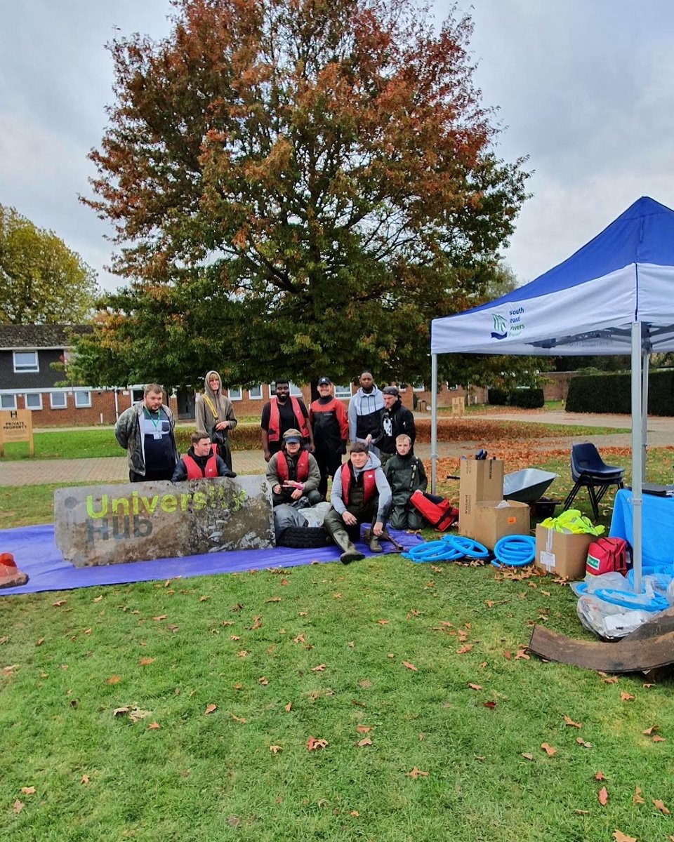 The <a href="/HadlowHedgehogs/">Hadlow Hedgehogs</a> team have held a successful Litter Pick event to raise awareness, help protect wildlife from litter hazards and place Hadlow College higher on the leader board in the Litter Pick Challenge! 👏 To find out more, click here 👀- buff.ly/3FnF7aa