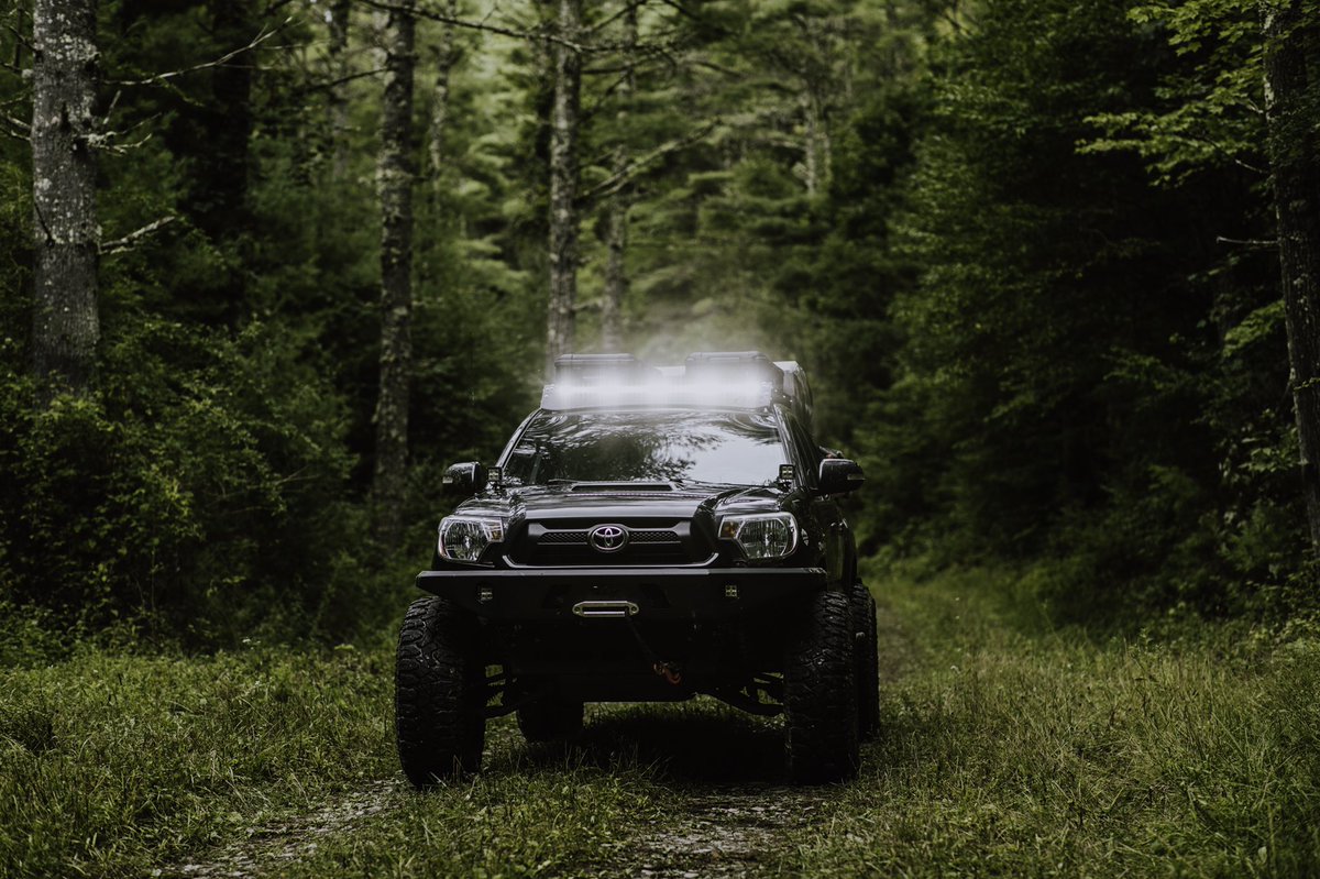 allpro_offroad's tweet photo. Front end Friday! Sneak peek of the new Tacoma Roof Rack. Coming out soon. Stay tuned for more updates. #allprooffroad https://t.co/JfJg08I7n2
