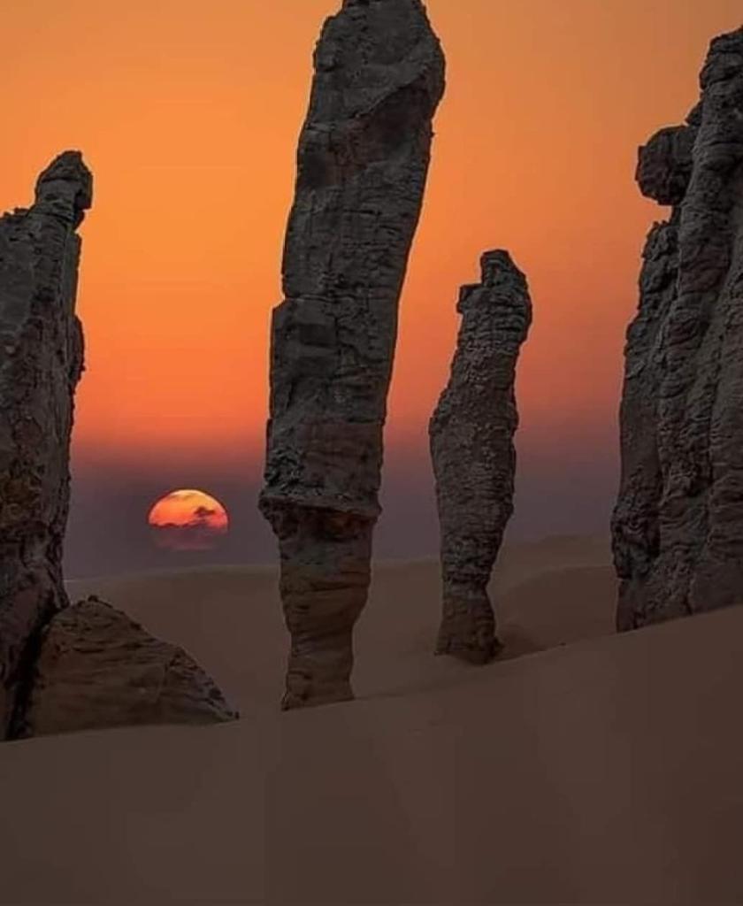 Emigrer_Algerie's tweet photo. Tamanrasset 🇩🇿 https://t.co/m20n5spoP4