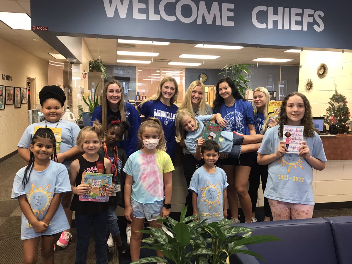 OES Chiefs Media (@oeschiefsmedia) on Twitter photo OES 20th Annual ReadAThon! Many thanks to BCHS AD, Derek Woods, &Melissa Jackson, for bringing great athletes to share this special day with OES! <a href="/OESCHIEFS/">Osceola Elementary</a> <a href="/collierschools/">Collier County Public Schools</a> <a href="/OESCHIEFSPE/">OES Chiefs PE</a> <a href="/BarronCollier/">Barron Collier</a> OES 20th Annual ReadAThon! Many thanks to BCHS AD, Derek Woods, &Melissa Jackson, for bringing great athletes to share this special day with OES! <a href="/OESCHIEFS/">Osceola Elementary</a> <a href="/collierschools/">Collier County Public Schools</a> <a href="/OESCHIEFSPE/">OES Chiefs PE</a> <a href="/BarronCollier/">Barron Collier</a>