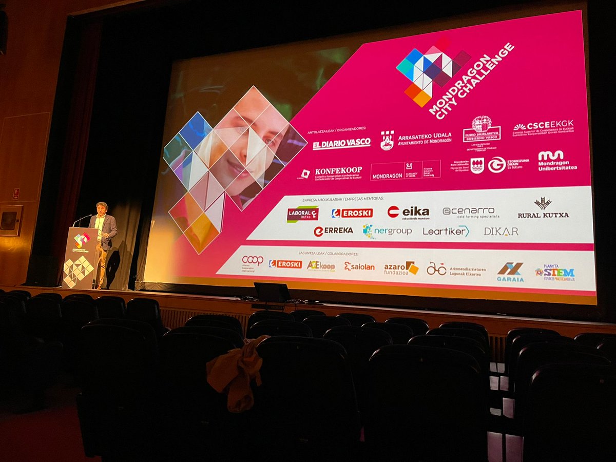 konfekoop's tweet photo. Esta mañana hemos vivido en #Arrasate la final de #MondragonCityChallenge. Gran nivel de los proyectos de empresas #Cooperativas presentados por las y los jóvenes concursantes, tutorizados en varios de los proyectos por #ASEkoop (Asociación Asesores Senior #Cooperativos). https://t.co/YSepwUVMZI