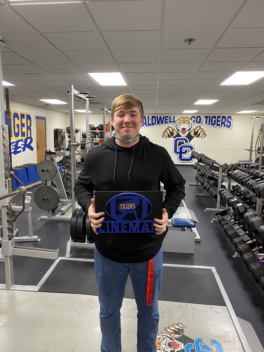 Last Couple CP3 Electric Lineman Awards for the year! Brady Holeman for the Murray game!! Thank You to  CP3 Electric and WPKY for taking a time to recognize these young men!