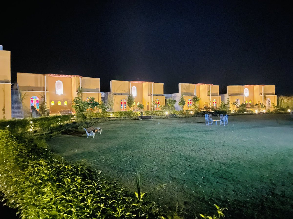 techtraveli's tweet photo. A superb retreat away from the hustles and bustles of city esp #smog . #travelforpeace #relaxingweekend #rajasthantourism #ranthambore #anantvanranthanbore #IncredibleIndia #kidfriendly @anantvan @my_rajasthan @incredibleindia https://t.co/XAfvzOjEsx