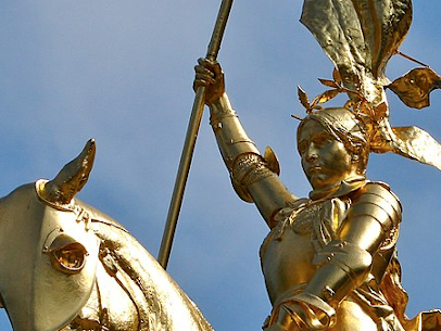 TalkingStatues's tweet photo. Now, statues also talk in Philadelphia! Hear Joan of Arc talk about girl power and her incredible personal story #Philadelphia #talkingstatues #USA #joanofarc #heroine #girlpower #statue #france #free #monumentalwomen #exciting #getacall #visitPhiladelphia #bringyoursmartphone https://t.co/AOG0LrX3hV