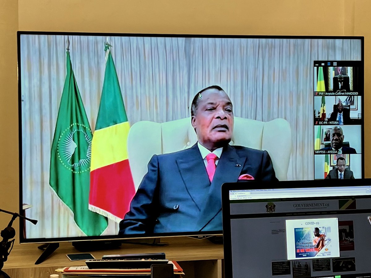 ThMoungalla's tweet photo. #COVID19_CG : début de la 30ème Réunion de la Coordination Nationale de gestion de la pandémie, sous la haute autorité de SEM. le Président de la République.  #ComCg https://t.co/cXq0eCFflT
