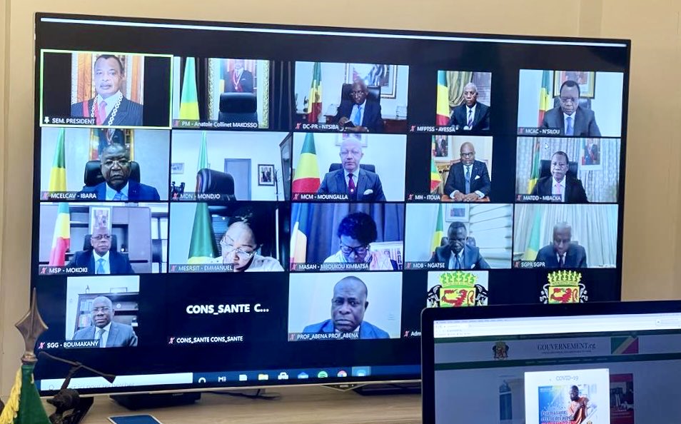 ThMoungalla's tweet photo. #COVID19_CG : début de la 30ème Réunion de la Coordination Nationale de gestion de la pandémie, sous la haute autorité de SEM. le Président de la République.  #ComCg https://t.co/cXq0eCFflT