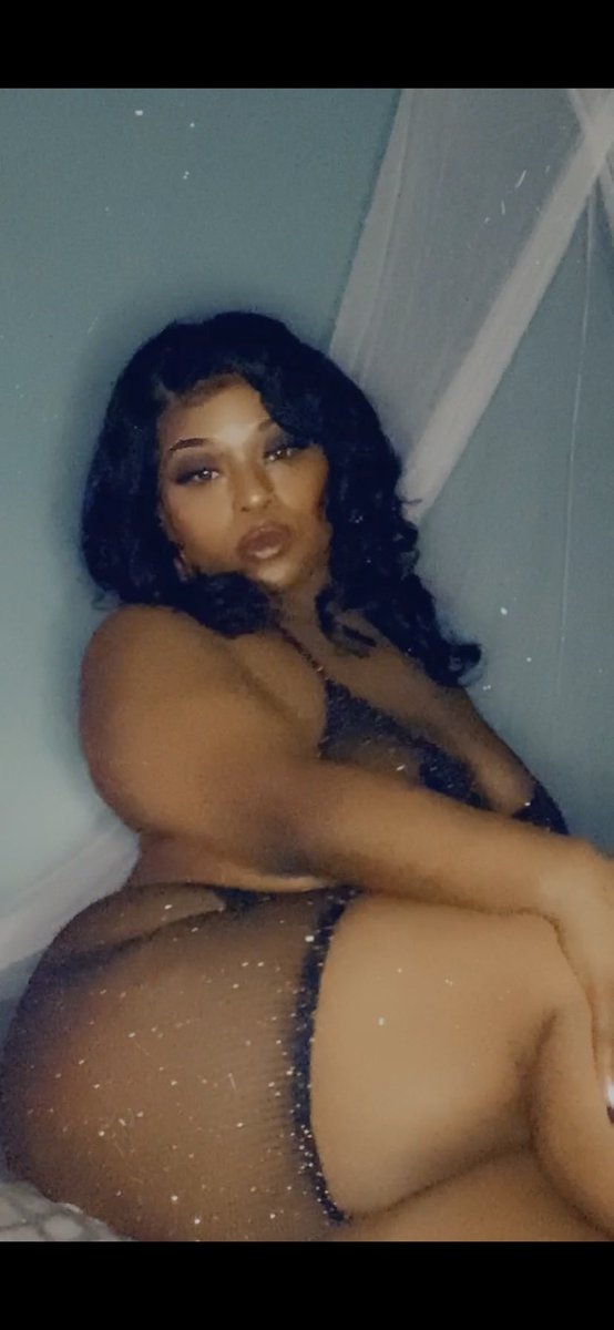 Trinnityng's tweet photo. Hi babyπ #AngelTheTopic #Adele30 #Attacca #bbcqt #birthdaysuit #contentcreators #lesbian #FolloForFolloBack #onlyfanslinkinbio #pullout https://t.co/ZLtFKcUwSb