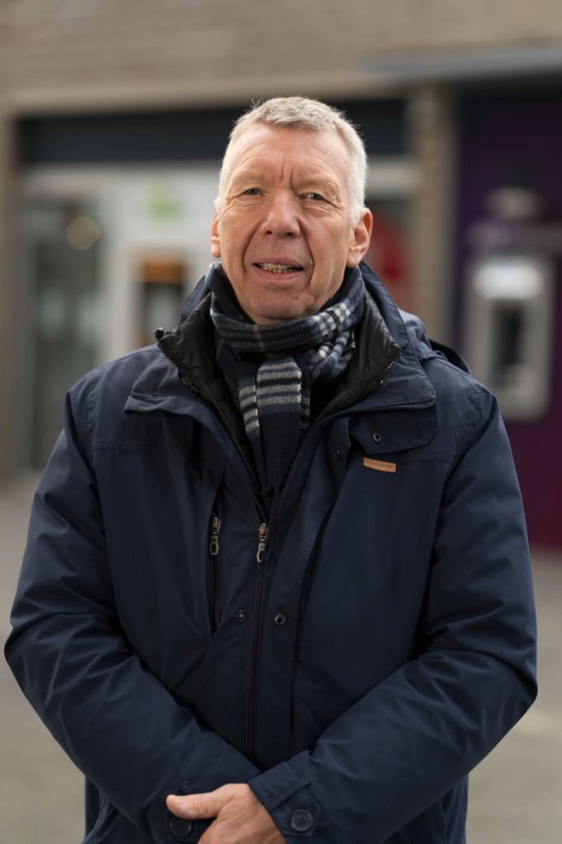 Nieuwe website over jongeren als parels te #Roosendaal. Korte interviews met o.a. <a href="/michaelyapp/">Michael Yap</a> <a href="/HandhavingRsd/">𝗛𝗮𝗻𝗱𝗵𝗮𝘃𝗶𝗻𝗴 𝗥𝗼𝗼𝘀𝗲𝗻𝗱𝗮𝗮𝗹</a> en mij , als gastblog welteverstaan 😅 staan erop! Zie: parels-roosendaal.nl/blogs/ #Broedplaats #Langdonk <a href="/WijZijnRsd/">WijZijn Roosendaal</a>