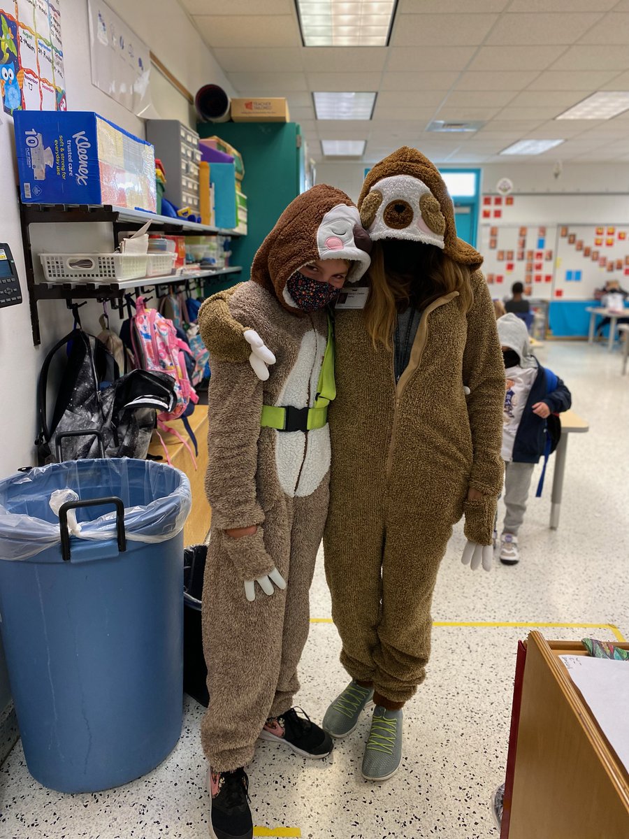 Sheryl L Cholish (@slcholis) on Twitter photo Found my not so mini me today during our school spirt day #dresslikeyourfavoriteanimal <a href="/CongerCasey/">Casey Conger</a> <a href="/WTCookeSchool/">WT Cooke School</a> Found my not so mini me today during our school spirt day #dresslikeyourfavoriteanimal <a href="/CongerCasey/">Casey Conger</a> <a href="/WTCookeSchool/">WT Cooke School</a>