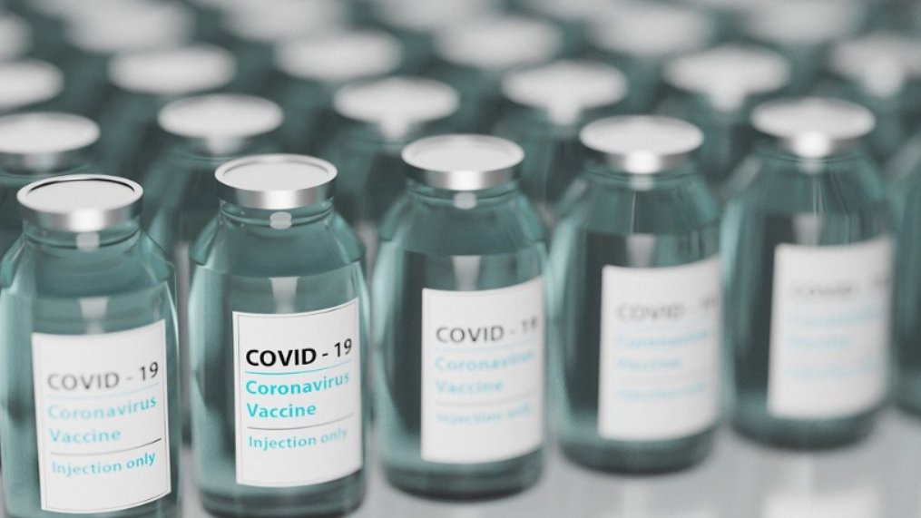Eurosurveillanc's tweet photo. @ECDC_EU @EAAD_EU @rki_de @Folkehelseinst @Folkhalsomynd @Dlofowong @WHO_Europe @ImmunologyUoB @KantonsspitalSG @Inserm Rapid communication:
Changes in COVID-19 outbreak severity and duration in long-term care facilities following vaccine introduction, England, November 2020 to June 2021
๐๐พhttps://t.co/ZzJhHp3fTA
#COVID19 #SARSCoV2 #LTCF #CovidVaccines #COVIDVaccination https://t.co/oEPkFgT82F
