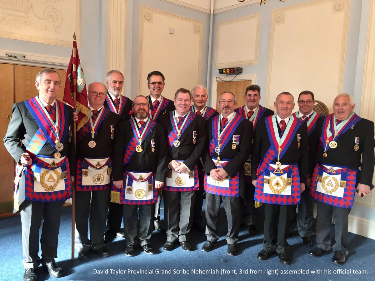 David Taylor, deputising for the DepGSupt received a very warm welcome along with his official team on a visit to Drayton Chapter earlier this week.
Commenting on his first Official Visit since being appointed to ProvGSN, David said “It was a delightful visit enjoyed by all.”