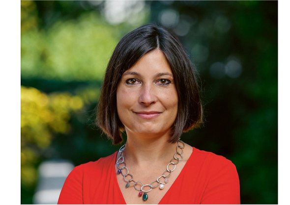 Découvrez le portrait de la Pre <a href="/silviast9/">Silvia Stringhini</a>, responsable de l’Unité d’#épidémiologie populationnelle des HUG. Très active dans la #recherche sur le #COVID19, cette jeune mère de famille était sur tous les fronts pendant la #pandémie. Plus d'infos: pulsations.hug.ch/article/les-in…