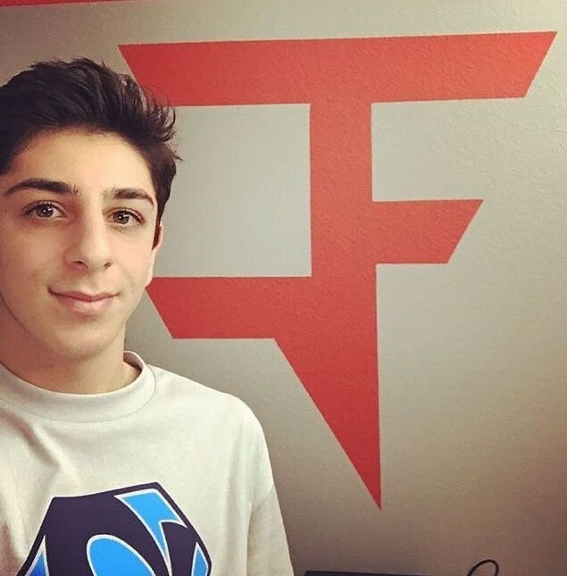 FaZeClan's tweet image. Happy 25th Birthday to @FaZeRug! 🎂
