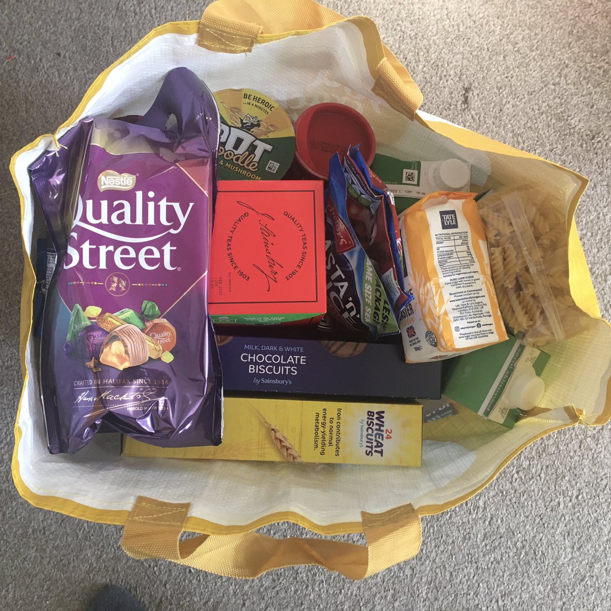 MargueriteHogg's tweet photo. Can I add this as my first #GoodforMeGoodforFE contribution @Andrew_Cox1 ? I donate every Xmas to a local charity helping disadvantaged families. Just dropped this Christmas’s hamper off today. You all inspired me at #AoCConf @samparrett1 @coachinception @Joannemaher https://t.co/P3JSRbnfv9