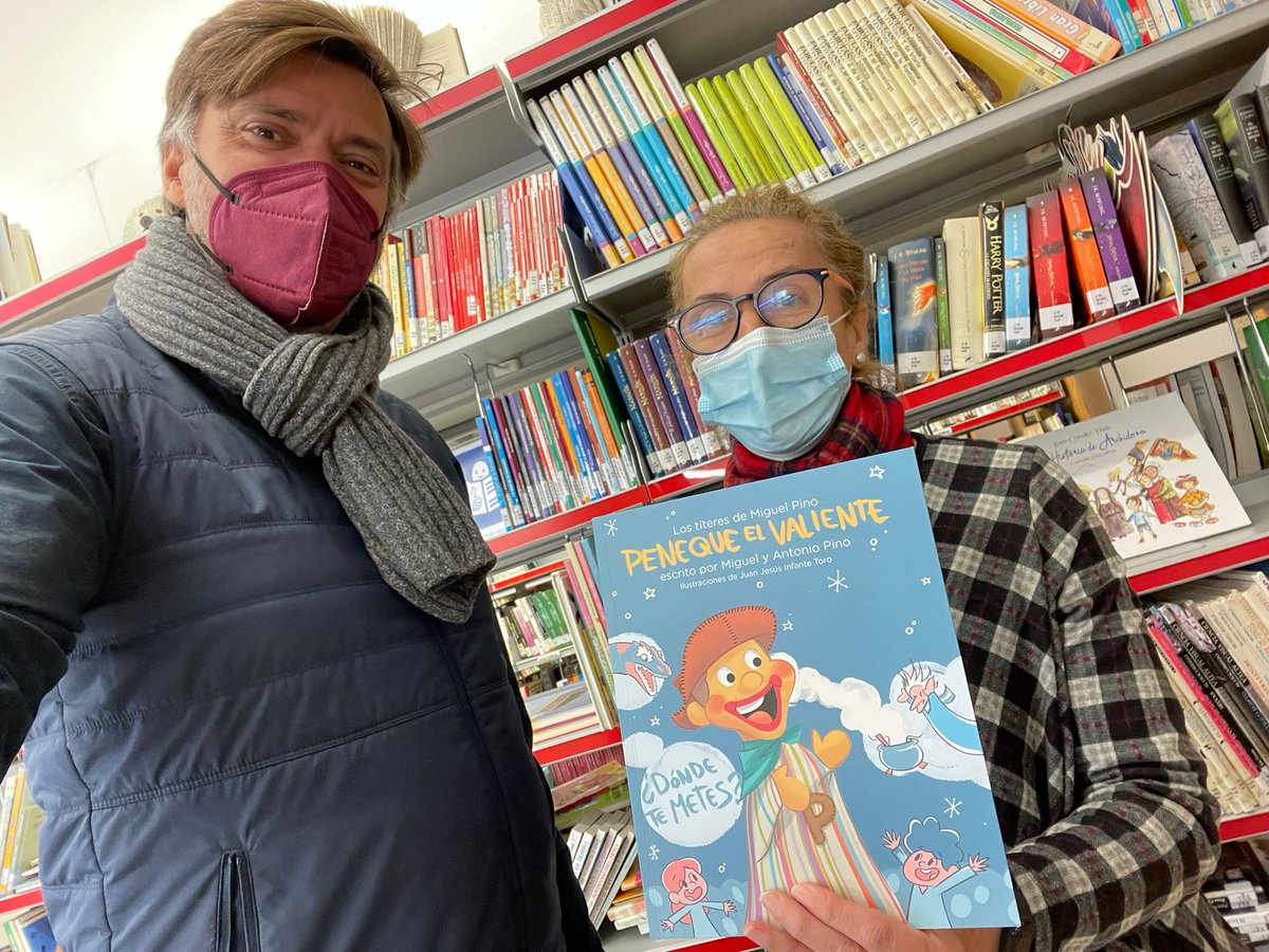 Hoy  entra a formar parte de  la #biblioteca de #Archidona "Los Títeres de Miguel Pino Peneque El Valiente" para todos los niñ<a href="/s/">『S』</a>.
Gracias <a href="/PenequeValiente/">Peneque Valiente</a>