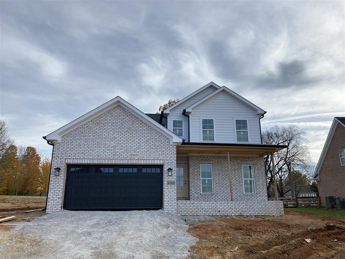 Peerce167's tweet photo. New Listing! $435,000.00, 5BR, 3BA, 6548 Summer Shade Circle, Alvaton, KY 42122, Full Details https://t.co/fpyvJEiJBg https://t.co/DZxQef53pw