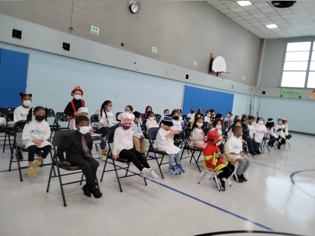 DrVBWyatt's tweet photo. Scholastic's College is in My Future was a huge success!Our students have promising careers as Principals,Teachers,Firefighters,  Police Officers,Doctors,Nurses and Entrepreneurs!Our school culture is prepared to lead them!@YonkersSchools @Cynstarr31 @quezada1229 @mariaAmeyer03 https://t.co/EVvgJcp5lg