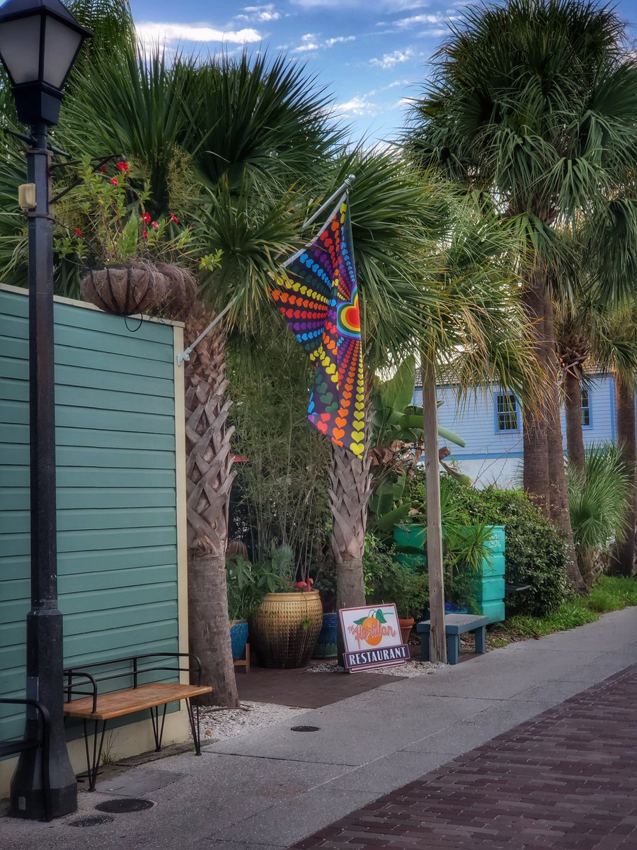Vis_Symphonies's tweet photo. #marylandphotographer
#staugustineflorida #Florida #vacation2021 #summer #historicplaces #downtown https://t.co/gRmlkWgVZI