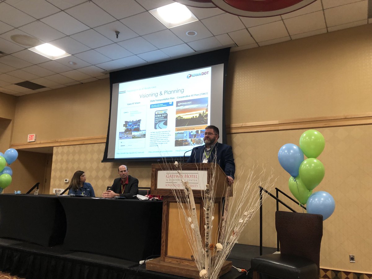 Celebrating planning, lots of planting projects and people &amp; partners ⁦<a href="/Trees_Forever/">Trees Forever</a>⁩ ⁦<a href="/iowadot/">Iowa DOT</a>⁩