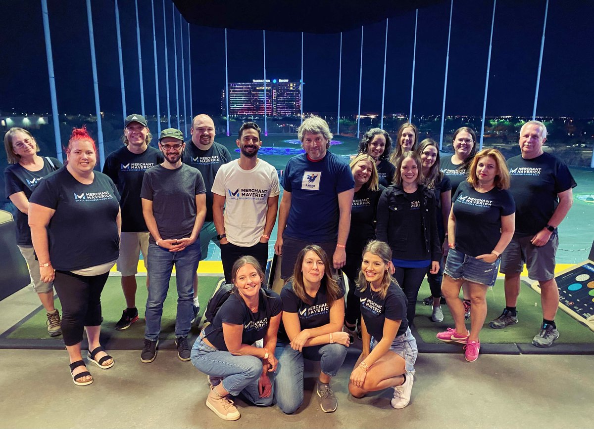 merchantmav's tweet photo. Our hearts are full as the team is back from spending a week together in sunny AZ. π β
β
Sadly, we were missing a few of our Mavericks but our #maverickmeetup2021 was the perfect reminder of just how lucky we truly are. We have the best team around! #companymeetup #remotework https://t.co/70TVH0WYBe