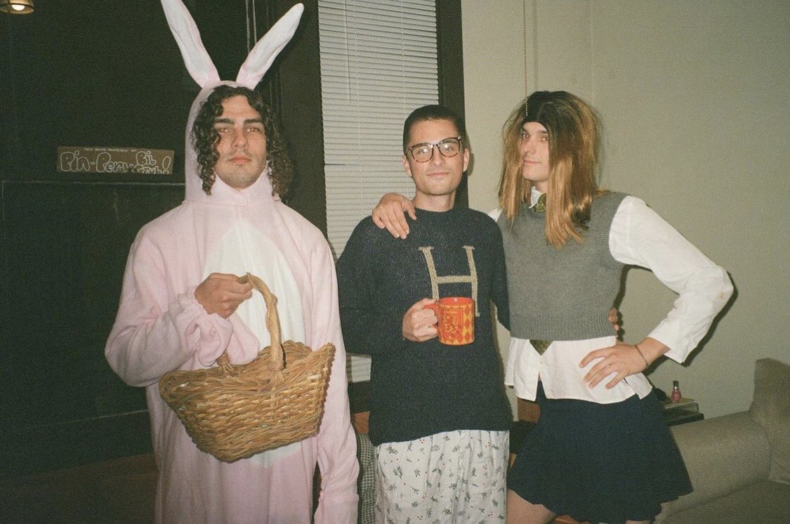 Atlanta, we’re playing a show at <a href="/529_EAV/">529</a> with @dinnertime_usa + <a href="/klark_sound/">klark sound</a> on December 1st!

Tickets: eventbrite.com/e/dinner-time-…