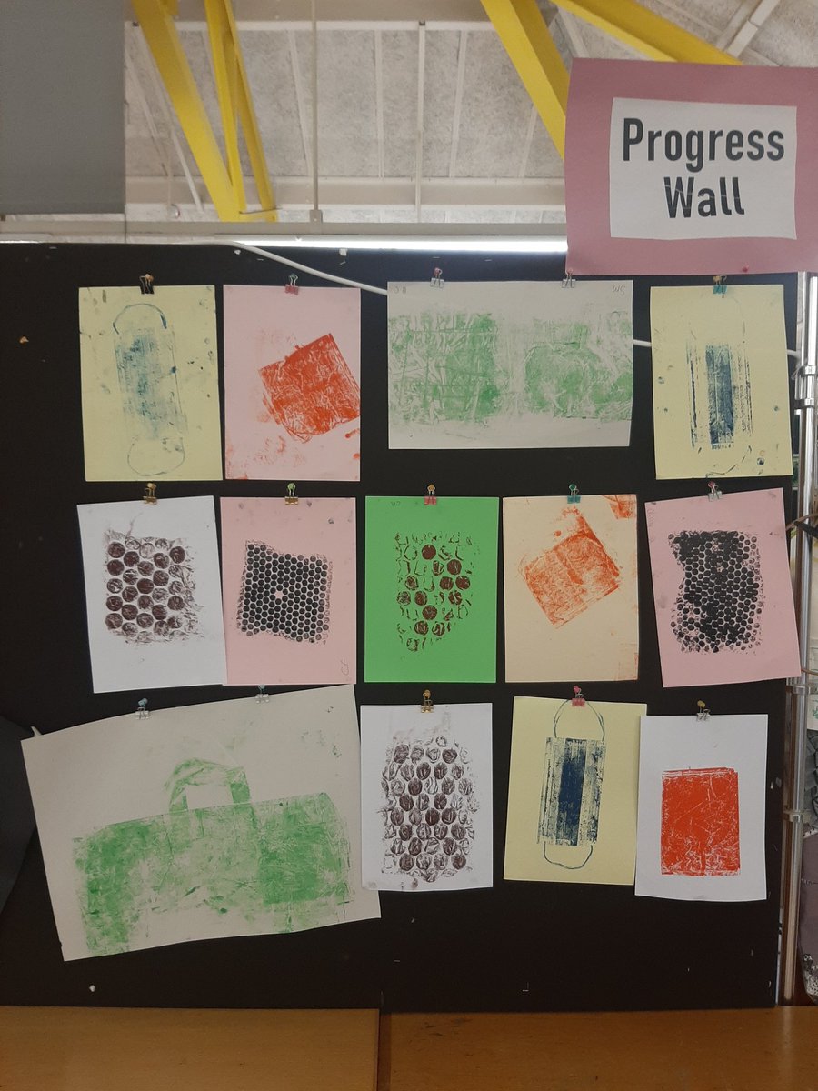 missalogan's tweet photo. Super productive lesson where 1.4 were printing found objects and litter as part of an anti-litter unit. Buzzing to see these prints turned into collages! @ArtsGirvan #printmaking #artanddesign https://t.co/d0rI0mUzPG