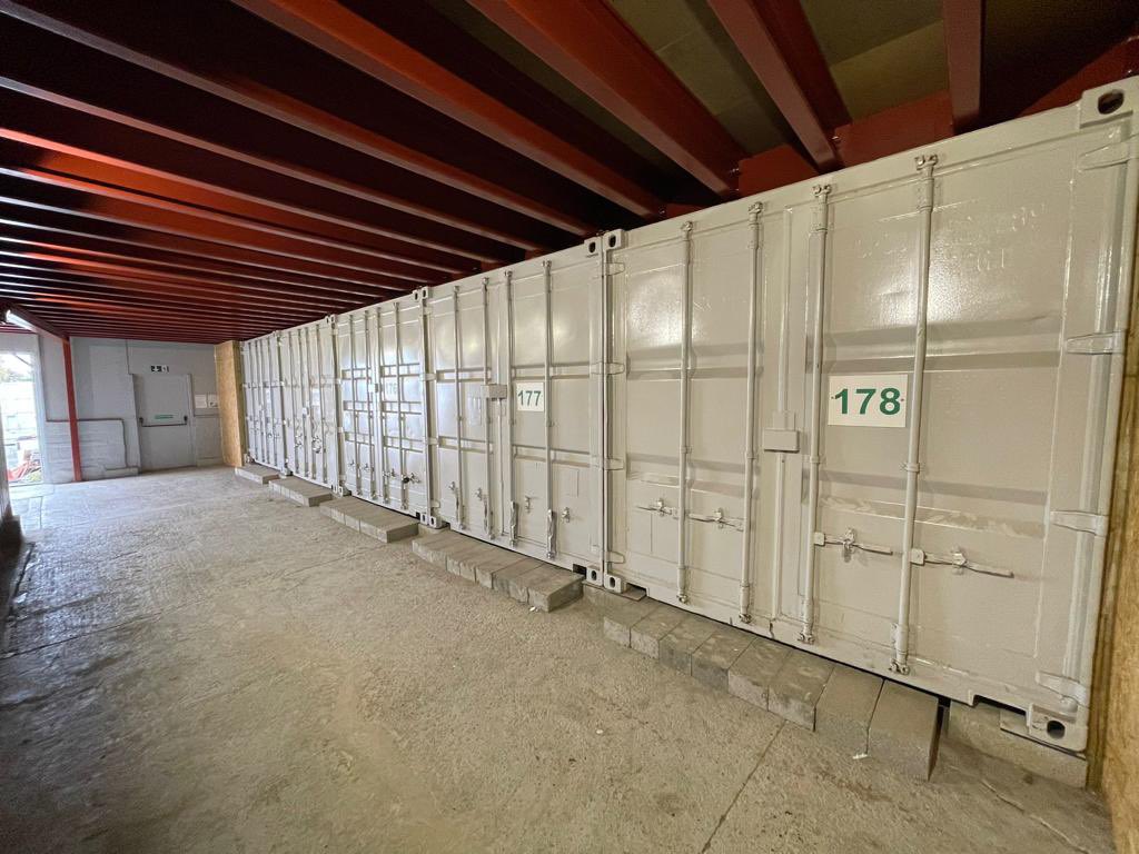 WaxholmeSelfStorage tweet media