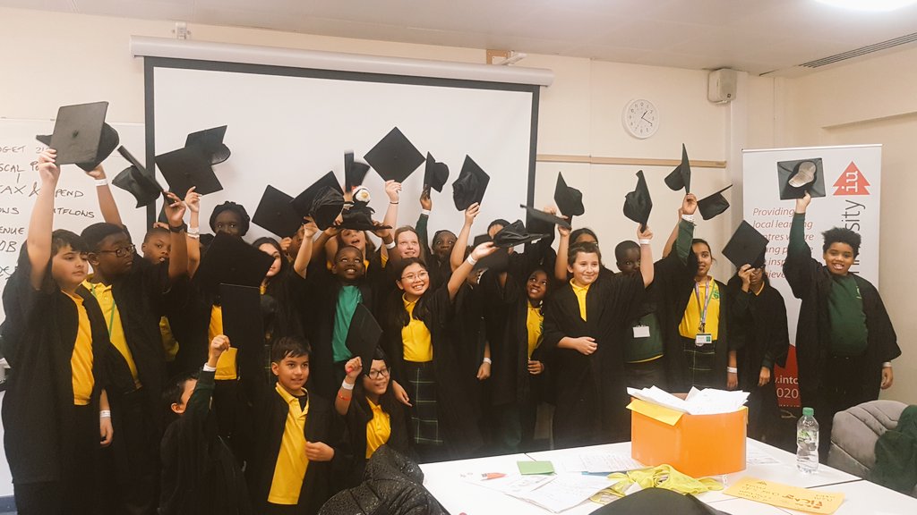 JohnKebleBrent's tweet photo. We have had the best week ever. A huge thank you to @IntoUniversity for organising our focus week activities and @MDXEdLiaison for hosting today's graduation. School is where memories are made. #Brentschools #Harlesden #year6 #tripsareback https://t.co/C0ab7jM4ZN