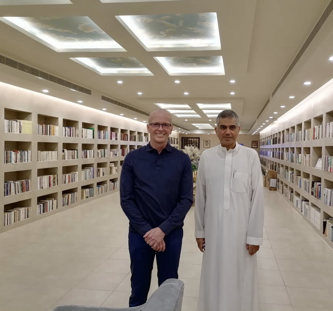 Dr_Shalhoob's tweet photo. سعدت اليوم بزيارة الدكتور مارك تومبسون الباحث ورئيس وحدة الدراسات الاجتماعة والثقافية في مركز الملك فيصل للبحوث والدراسات الإسلامية https://t.co/8NJGbTND1E