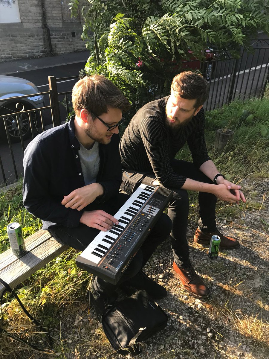 shadowlarkmusic's tweet photo. NEW MUSIC FRIDAY 🤍
Once you’re done with the new Adele record, come give the @HardwayBros remix of ‘Come Around Here’ a go, it’s a beauty. Thanks so much Sean.
Streaming in all the usual spots, link in bio!
#newmusicfriday #remix #hardwaybros #shadowlark #electronicmusic https://t.co/uQ9clVcmTX