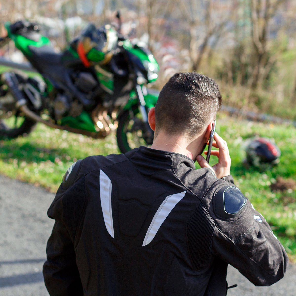 SuperbikeFactor's tweet photo. SuperBike Factory | @Tracker_UK 🏍
As it's #RoadSafetyWeek 🚦, let's talk about a Tracker Vantage safety feature...
It automatically alerts ⚠ any emergency contacts set in your account, in event of an accident.
Ask your sales agent for details!
#superbikefactory #trackeruk https://t.co/wkKwqR3xYQ