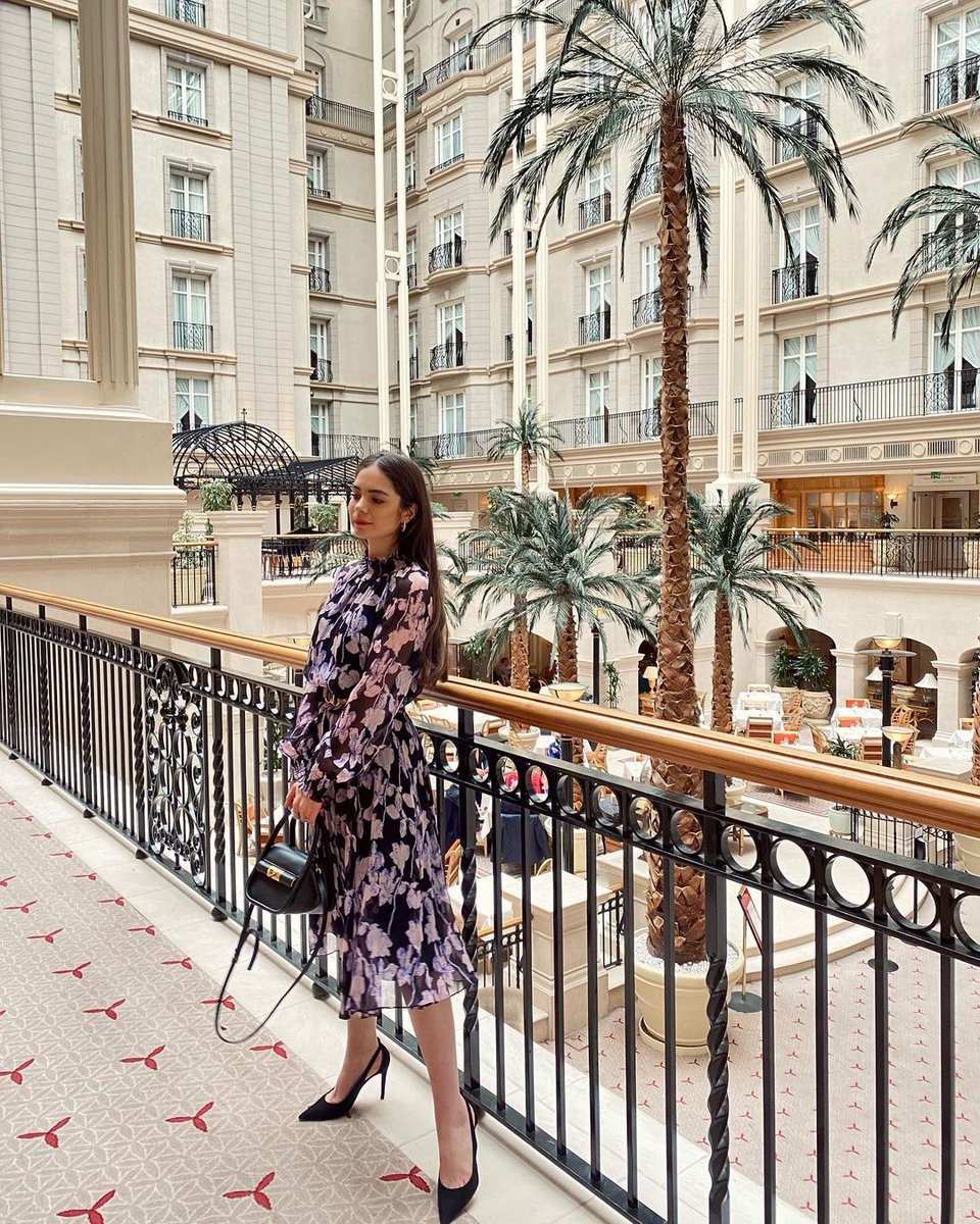 Located in the centre of fashionable Marylebone, our oasis of luxury is about sophistication and serenity 🌴

📷 by @comanmihaelaa

#thelandmarklondon #landmarkmoments #oasisofluxury #marylebonehotels #londonluxuryhotels #peacefulretreat #timetorelax #landmarkviews