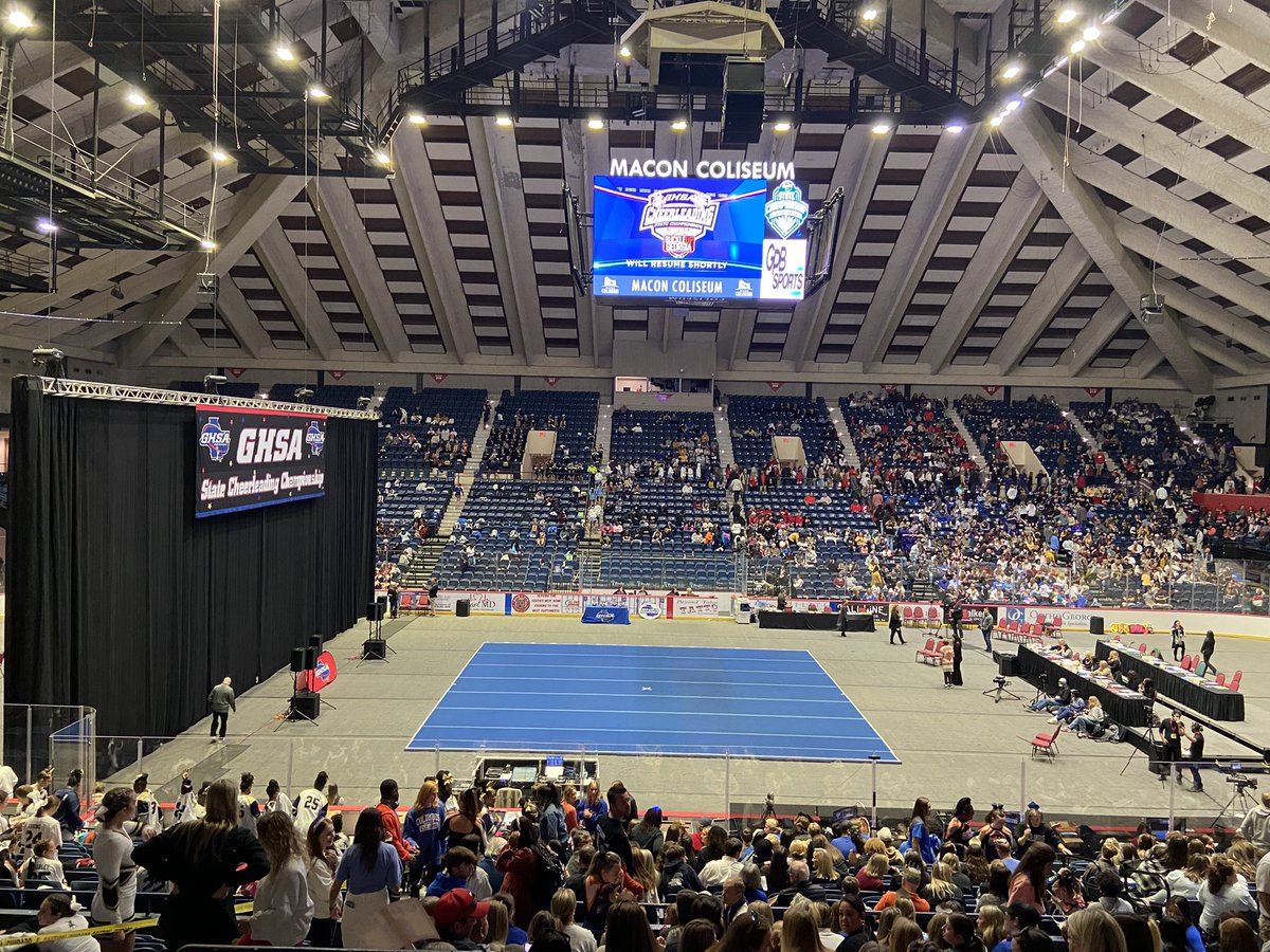 PickensHighGa's tweet photo. The stage is set here at the @MaconCentreplex. Our very own @PickensCheer will be taking the floor soon! Let’s gooooooooo! #WeRowAsOne https://t.co/EUksQ6JGGF
