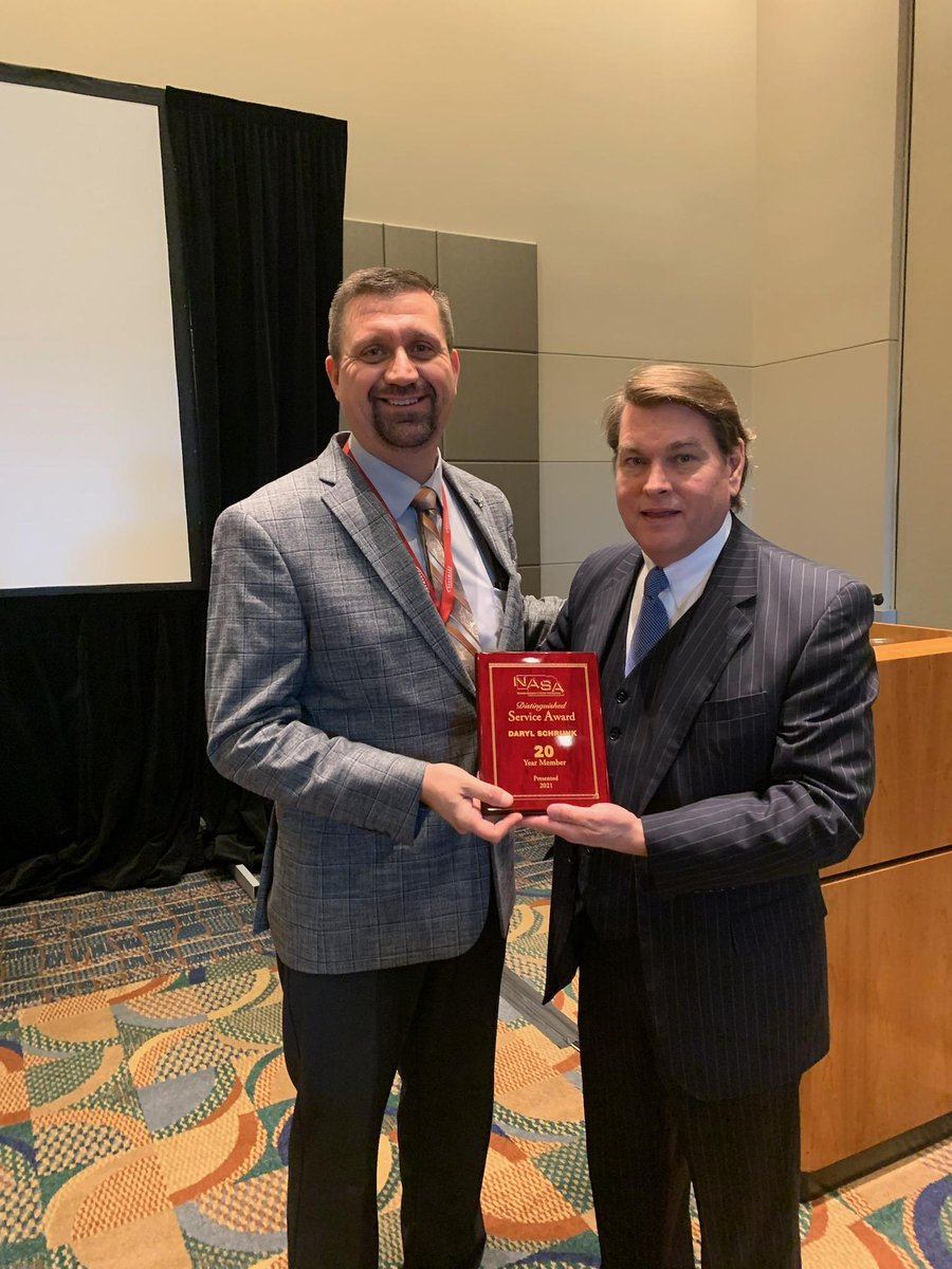 dpshorns's tweet photo. Supt. Daryl Schrunk was recognized this morning at the State Education Conference for his 20 year membership in NASA (NE Assoc. of School Administrators). Presenting the plaque was NCSA Executive Director Dr. Mike Dulaney. #HornsUp #LonghornPride @NCSAToday  @NElovesPS https://t.co/OiliIFcquA