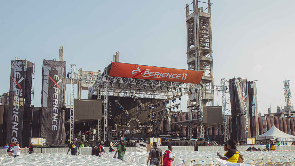 suurustudios's tweet photo. Reliving some exciting moments from #te11 & #te12 . #Swipeleft to see more pictures 🤩
Frames 2 - 8: @timgodfreyworld @onosariyo
@donmoen @gabrieleziashi @smokienorful @topealabi01 @Donnieradio
So which is your favorite frame?
#TE16G #TheExperience16 #TheExperienceGlobal https://t.co/agssJQ7Obn