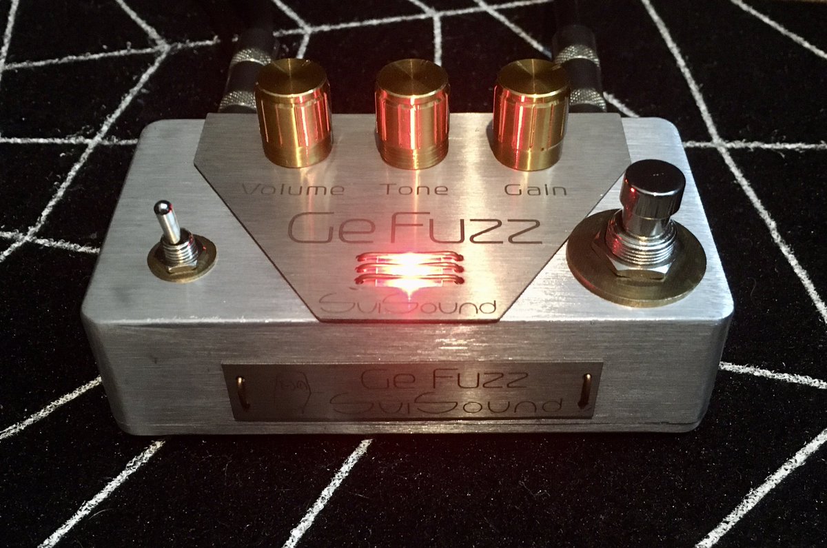 SentimentalStr4's tweet photo. Good morning world. Hopefully the
neighbors appreciate and enjoy the
@svisound Ge Fuzz as much as I.
🎸🎛🎚🔊 #FridayFuzz https://t.co/EnI01t3wsu