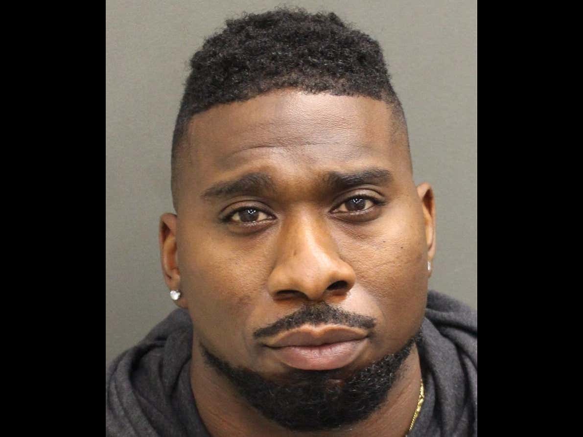 barstoolsports's tweet photo. Zac Stacy Has Been Arrested And Charged With Aggravated Battery https://t.co/mjF4J8VtTZ https://t.co/QTmlRs75vd