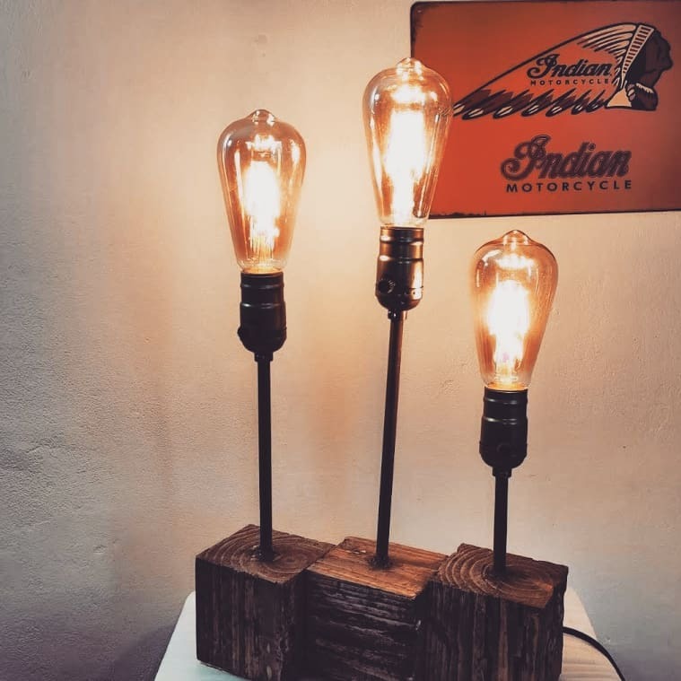 CharlyVandv's tweet photo. Quand j'éteins la lumière , où va-t-elle ? 💡💡💡Handmade by @cdrikk.c 💡
💡

#koanzen #citations #hyggehome #lesabrets #lesavenieres #isere #faitmain #upcycling #decoration #indianmotorcycle #alafrancaise #savoie #chambery #annecy #aixlesbains #broca… https://t.co/yoZyiMVCS1 https://t.co/wRfqvVR8aM