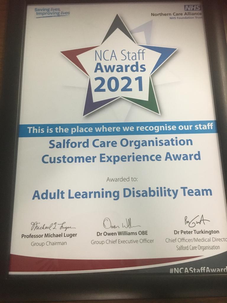 And another award in the bag! Well done to all involved across Salford! 👏 <a href="/SPCTogetherCIC/">Salford Primary Care Together</a> @SalfordCCG @SalfordRoyalNHS <a href="/SANNnhs/">@SANNnhs</a> <a href="/NHSEngland/">NHS England</a> <a href="/NCAlliance_NHS/">Northern Care Alliance NHS Foundation Trust (NCA)</a> <a href="/GMPSalford/">Salford Police (GMP)</a>
